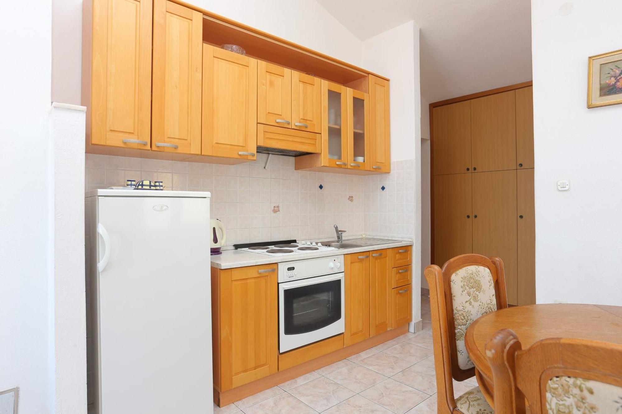 Apartments By The Sea Baska Voda, Makarska - 300 Екстериор снимка