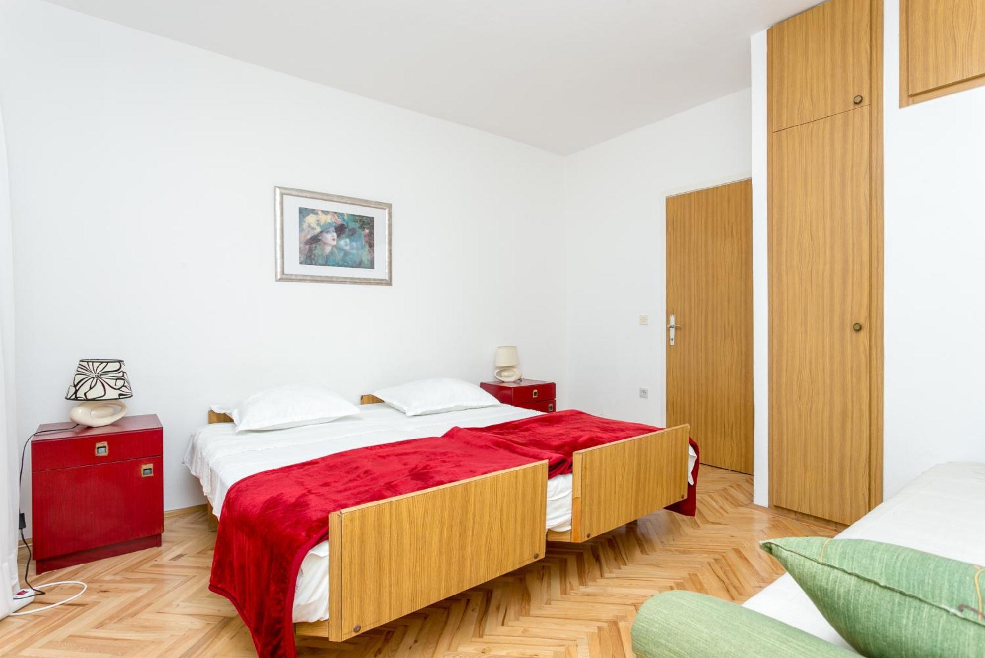Apartments By The Sea Baska Voda, Makarska - 300 Стая снимка
