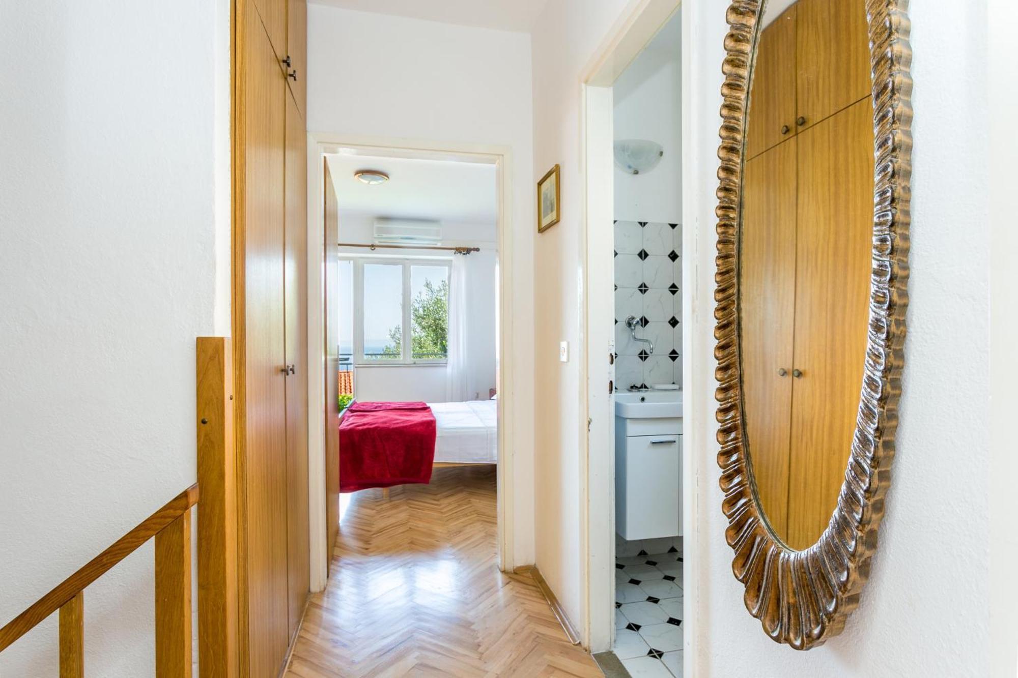 Apartments By The Sea Baska Voda, Makarska - 300 Екстериор снимка