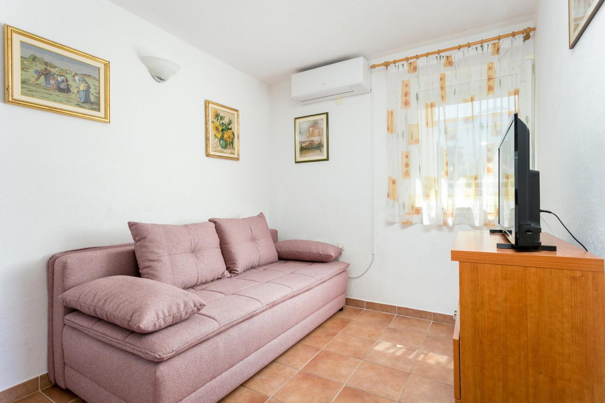 Apartments By The Sea Baska Voda, Makarska - 300 Екстериор снимка