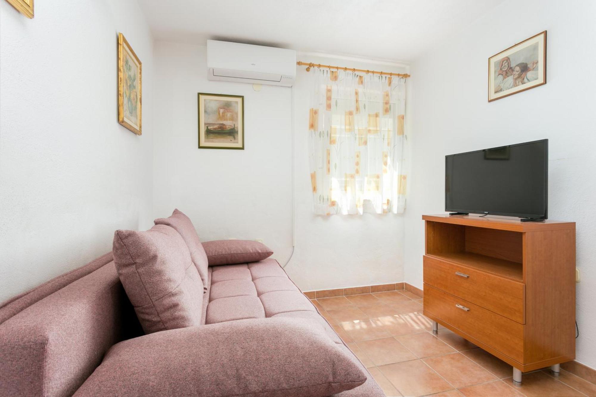 Apartments By The Sea Baska Voda, Makarska - 300 Стая снимка